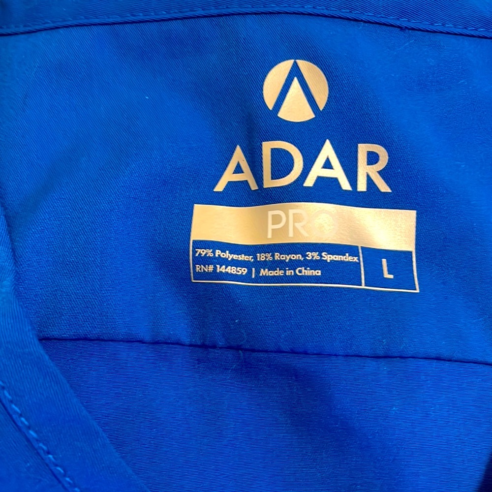 Adar Pro Scrubs size L, Washed but never worn.